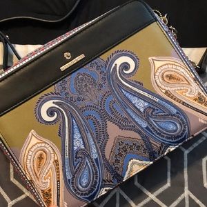 Spartina purse